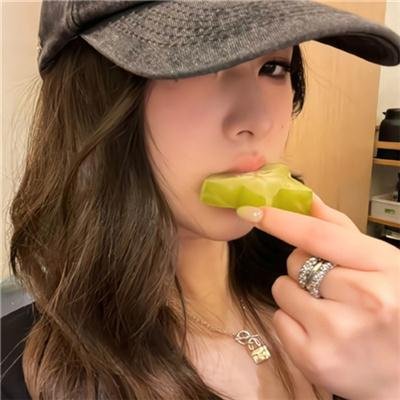 全院满座粤语